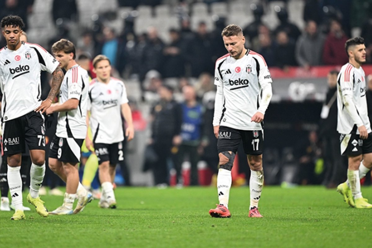 ABİSAD Üyeleri Beşiktaş’ın Efsaneleriyle Buluştu ve Büyük Bir Kutlama İle Tüm Efsaneler Anıldı Harika Bir Gece Yaşandı Tekrar Buluşmak Üzere İyi Dilekler Dilendi